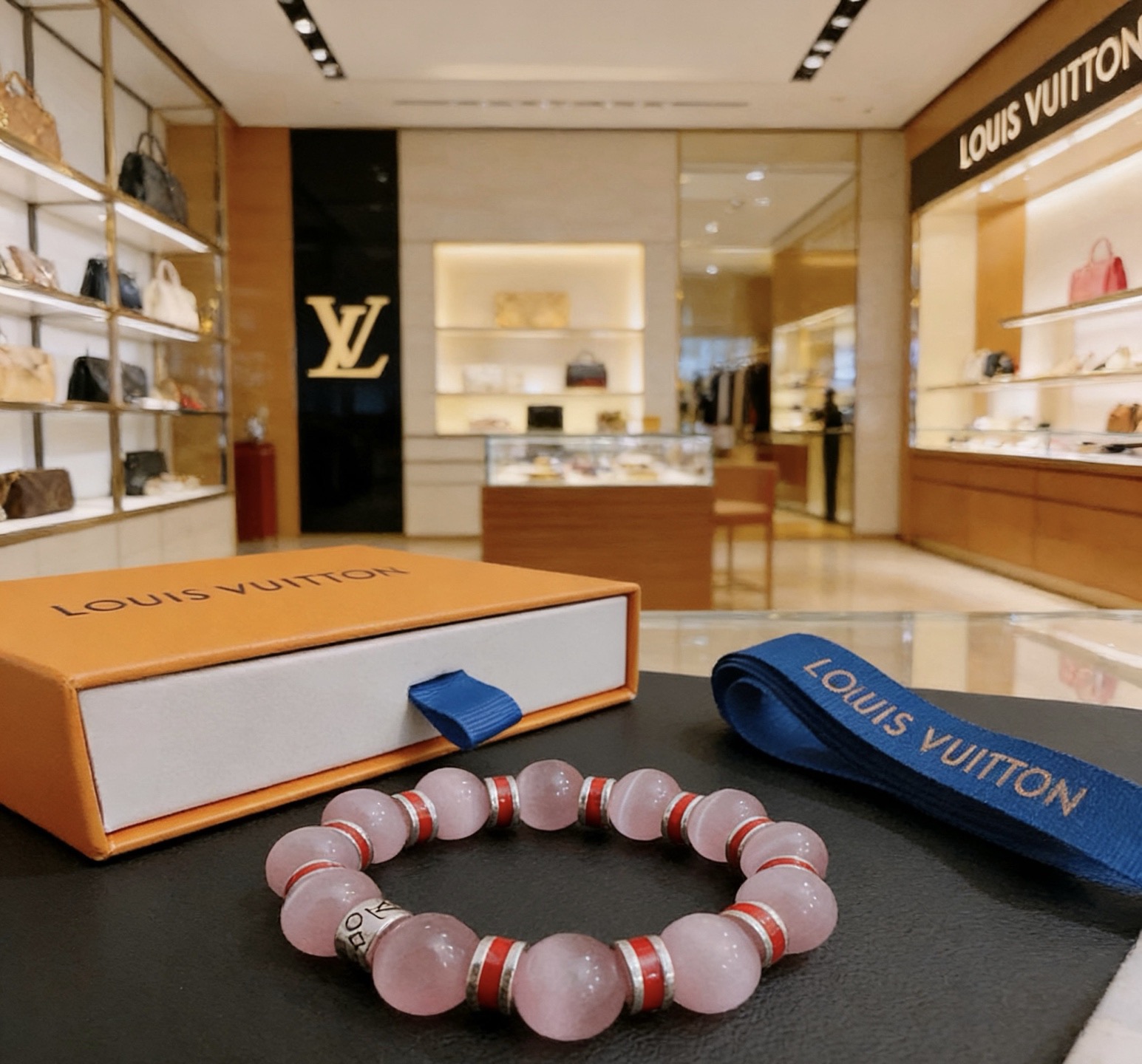 Louis Vuitton 精工版本 LV路易威登 权志龙