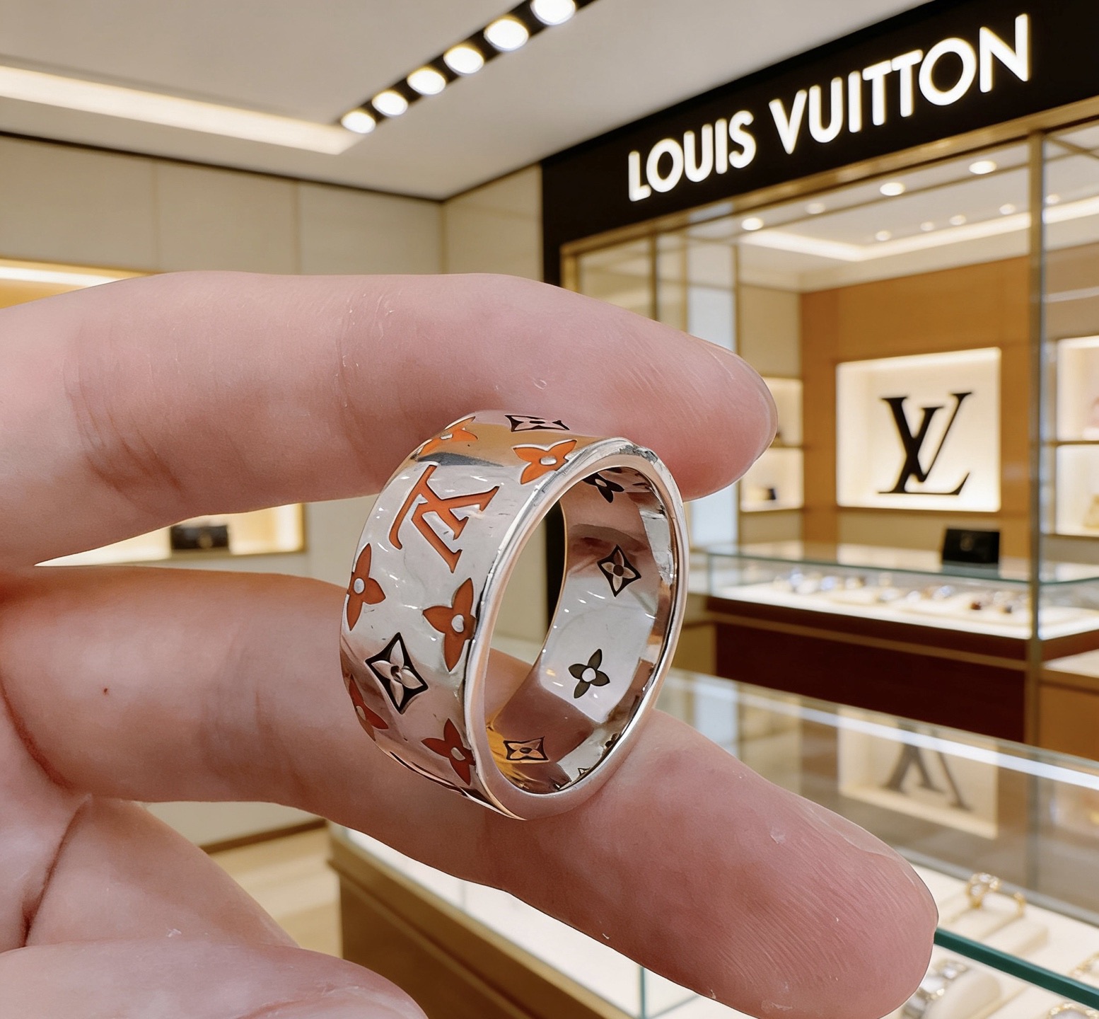 Louis Vuitton 高品质路易威登LV戒指 潮流 男女均可佩戴