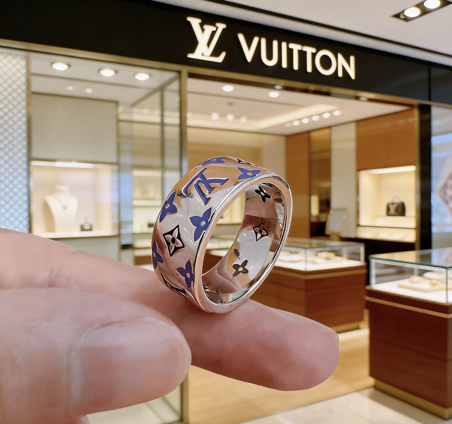 Louis Vuitton 高品质路易威登LV戒指 潮流 男女均可佩戴