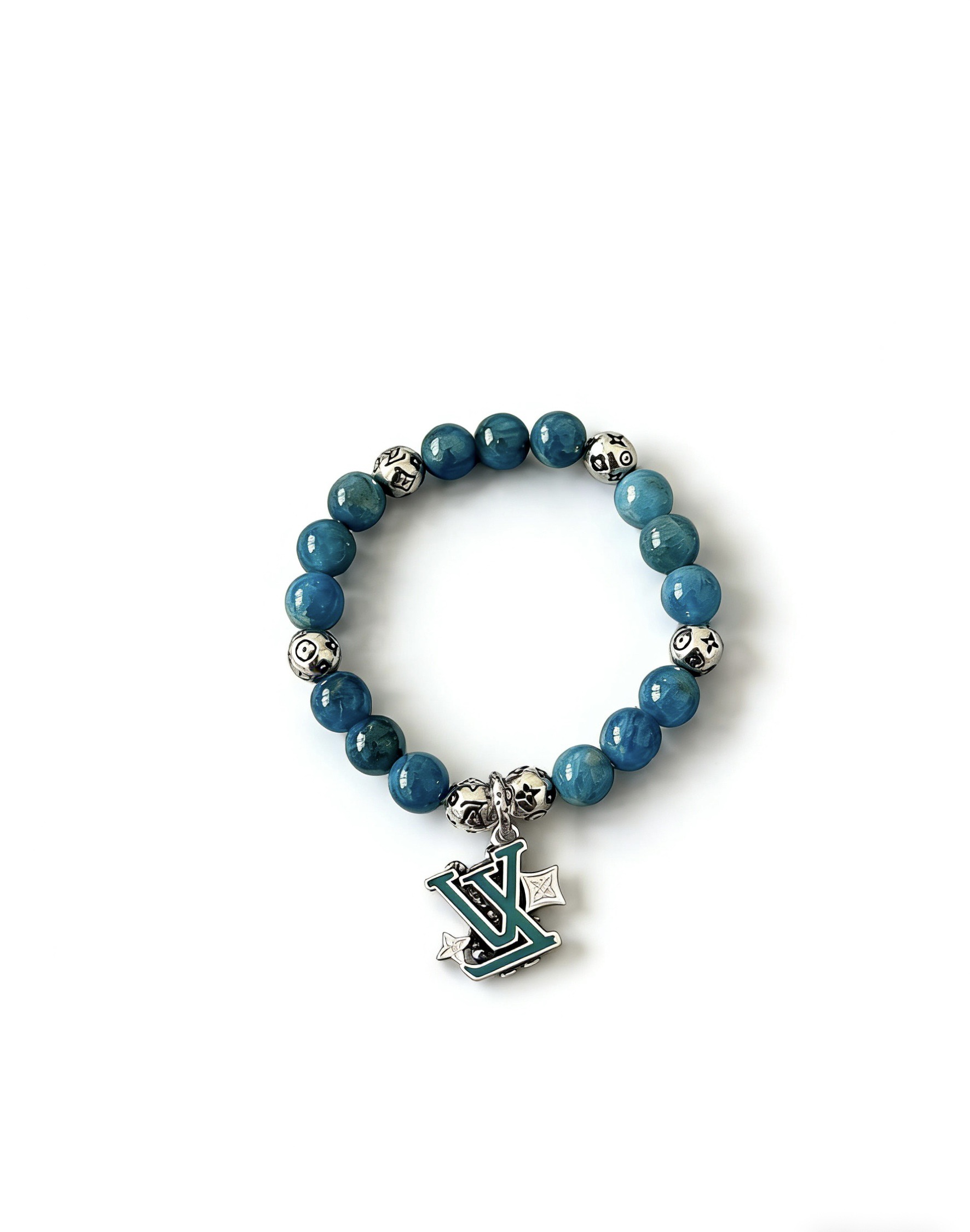 NO:819254,Counter precision version LV Louis Vuitton multi-element agate Thai silver style bracelet. Same style as the star. Retro style. Original replica. Purely handmade. Authentic mold opening. Trendy and fashionable must-have. Can be worn by both men and women. Same style for couples. Rock punk Thai silver style. Retro elements. Trendy and versatile. Same style as the official website, boutique jewelry, louis vuitton, louis vuitton, bracelet.19860909专柜精工版本 LV路易威登多元素玛瑙泰银风格手链 明星同款 复古做旧风 原版复刻 纯手工打造 正品开模潮流时尚必备 男女均可佩戴 情侣款同款 摇滚朋克泰银风格 复古元素 潮流百搭 官网同款,饰品精品,louis vuitton,louis vuitton,bracelet,Jewelry