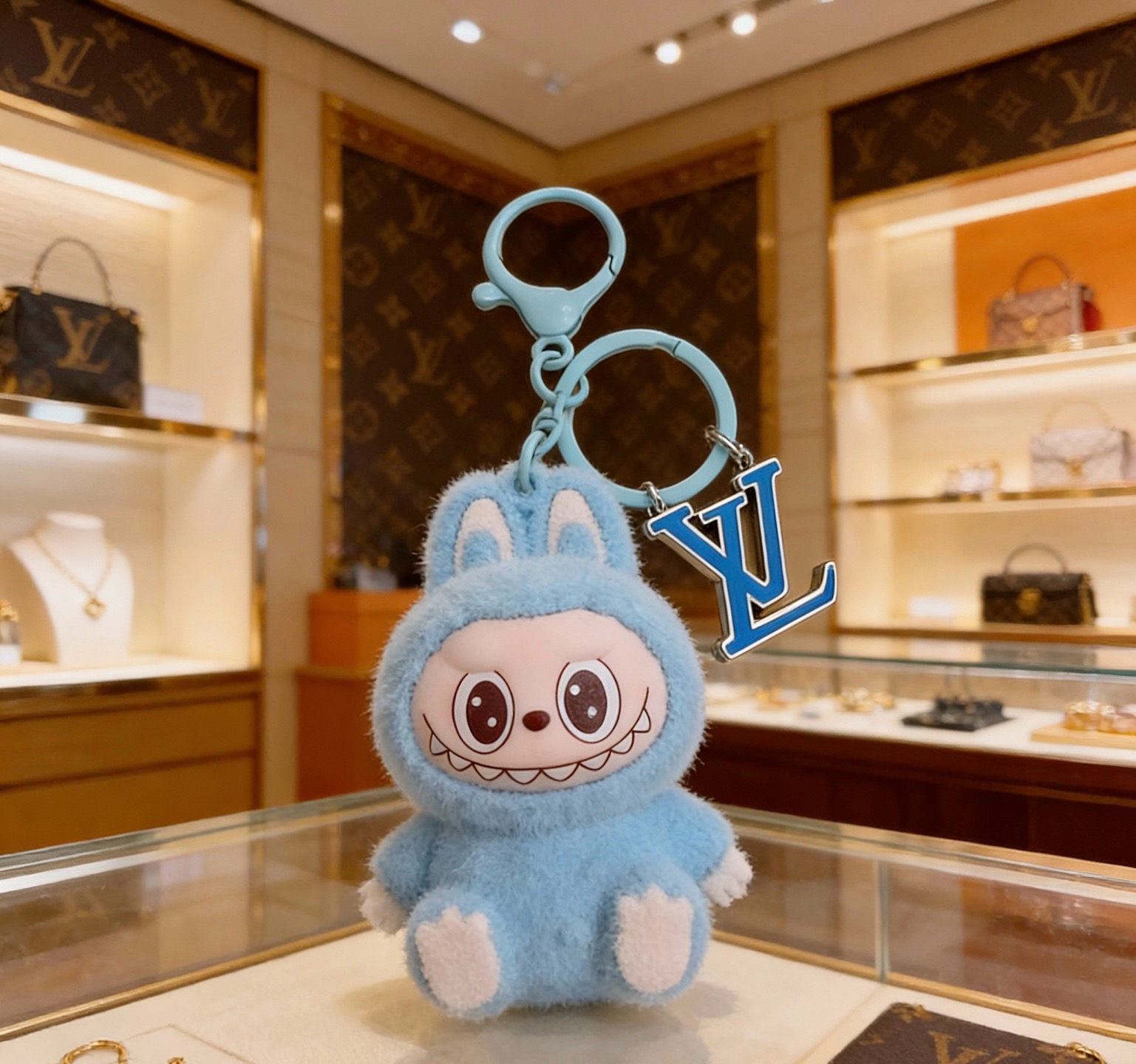 新品拉布布LV联名钥匙扣 lv包包扣 最新款包包挂饰档次更高明星同款Anger Forest系列经典款联