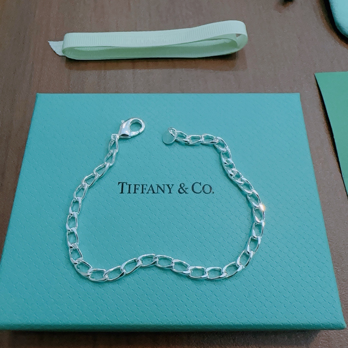 蒂芙尼手链🩵 TIFFNY&CO. 专柜精工银版本   明星同款 复古做旧风 原版复刻 纯手工打造 ～正