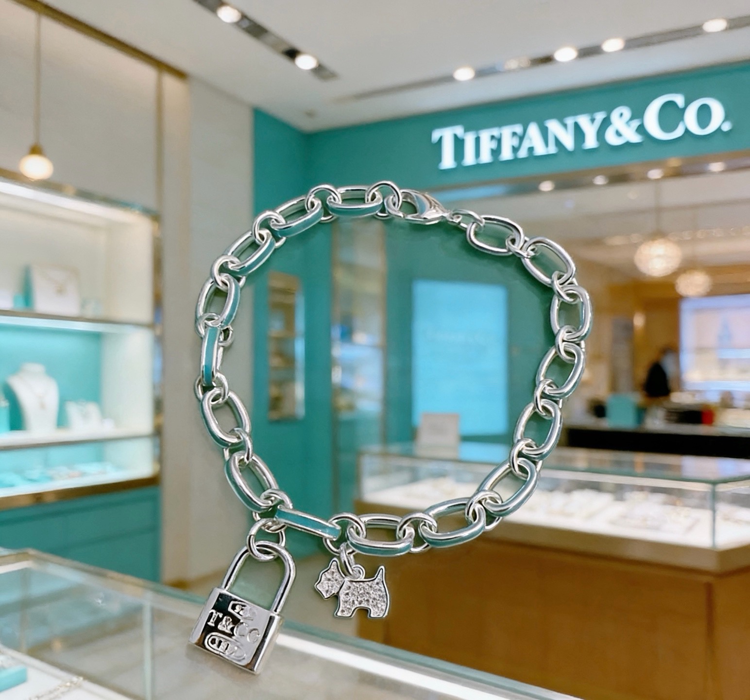 蒂芙尼手链🩵 TIFFNY&CO. 专柜精工银版本   明星同款 复古做旧风 原版复刻 纯手工打造 ～正