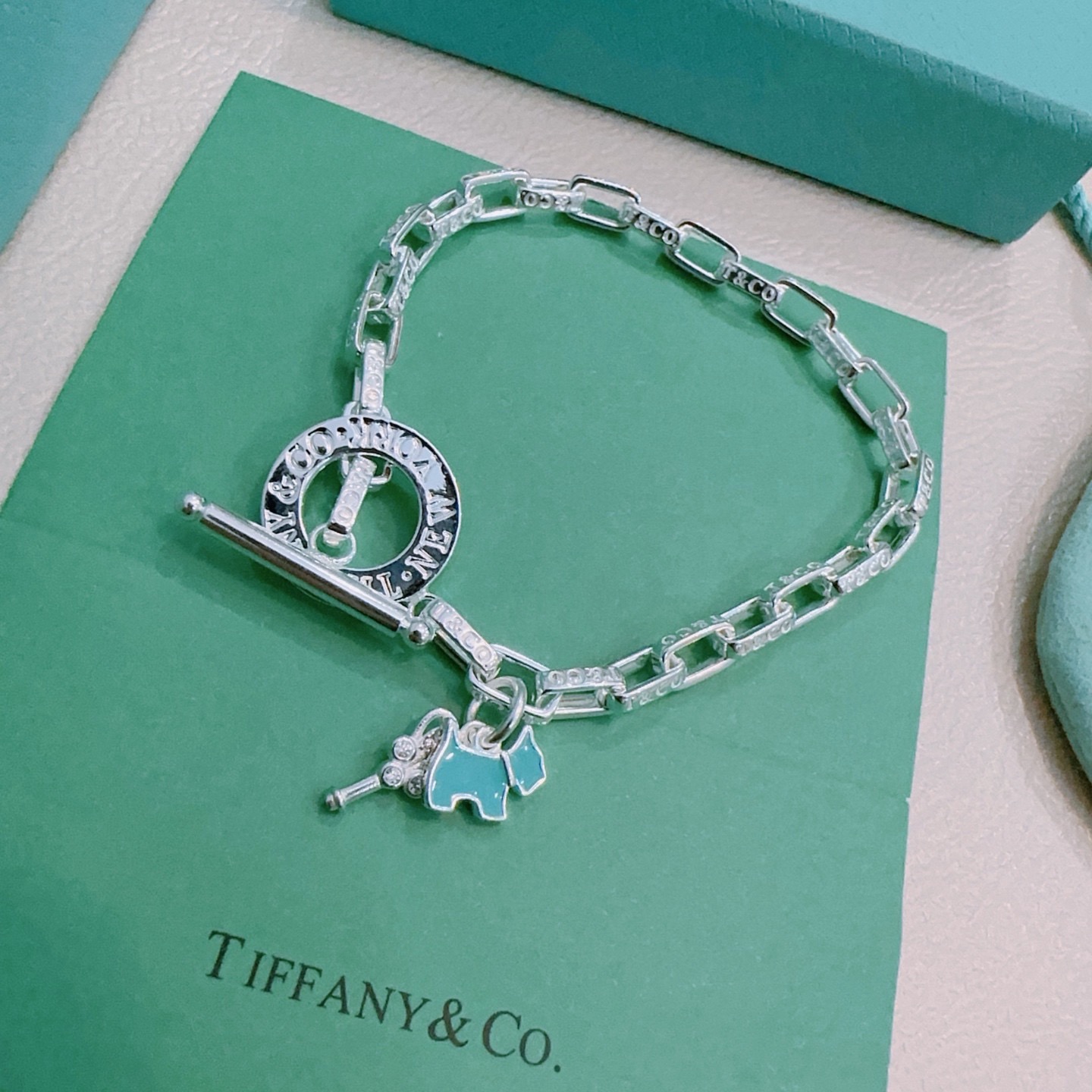 正品新款蒂芙尼手链🩵 TIFFNY&CO. 专柜精工版本银风格手链 明星同款 原版复刻 纯手工打造 正品