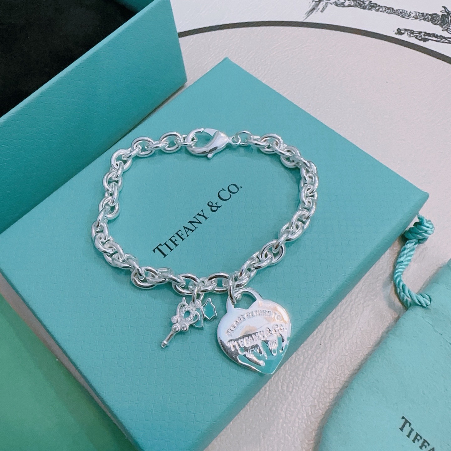 正品新款蒂芙尼手链🩵 TIFFNY&CO. 专柜精工版本银风格手链 明星同款 原版复刻 纯手工打造 正品