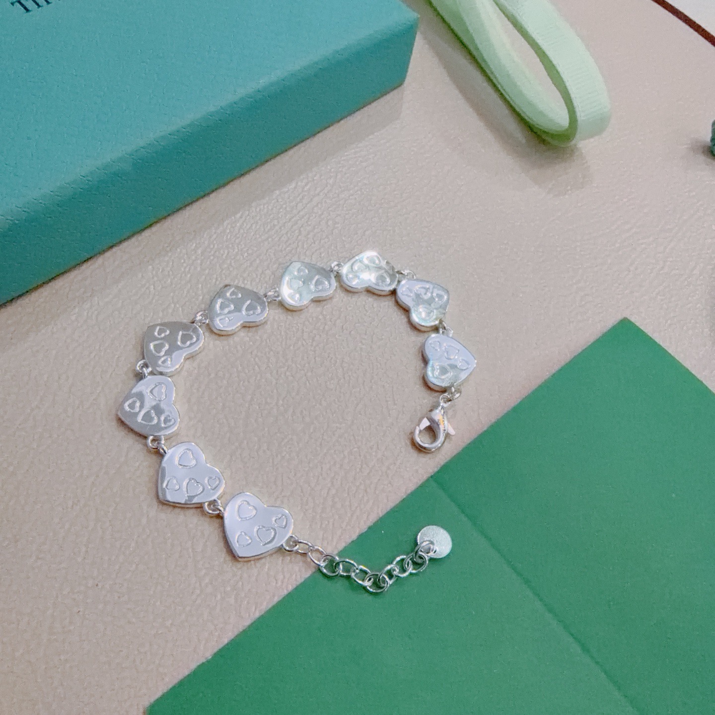 蒂芙尼手链🩵 TIFFNY&CO. 专柜精工银版本手链   明星同款 复古做旧风 原版复刻 纯手工打造 