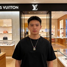 LV路易威登项链🇷🇼原单货🇷🇼专柜新款开模复古潮流时尚必备 男女均可佩戴 情侣款同款 摇滚朋克泰银风格 LV路易威登项链🇷🇼原单货🇷🇼专柜新款开模复古潮流时尚必备 男女均可佩戴 情侣款同款 摇滚朋克泰银风格