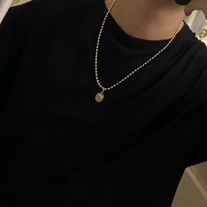 高品质范思哲项链美杜莎头像原单货专柜新款开模复古潮流时尚必备 男女均可佩戴 情侣款同款 摇滚朋克泰银风格 高品质范思哲项链美杜莎头像原单货专柜新款开模复古潮流时尚必备 男女均可佩戴 情侣款同款 摇滚朋克泰银风格
