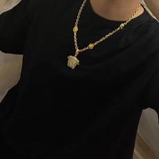 高品质范思哲项链美杜莎头像原单货专柜新款开模复古潮流时尚必备 男女均可佩戴 情侣款同款 摇滚朋克泰银风格 高品质范思哲项链美杜莎头像原单货专柜新款开模复古潮流时尚必备 男女均可佩戴 情侣款同款 摇滚朋克泰银风格