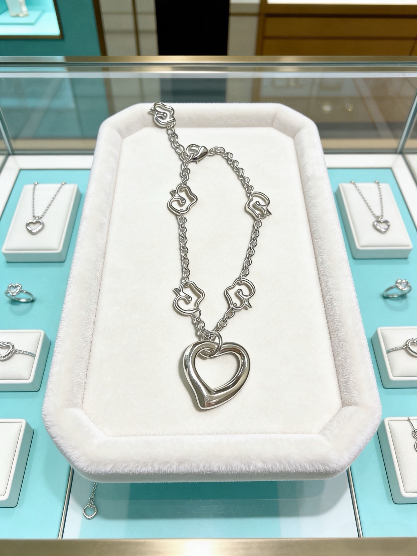 蒂芙尼手链🩵 TIFFNY&CO. 专柜精工银版本   明星同款 复古做旧风 原版复刻 纯手工打造 ～正