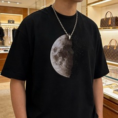 LV路易威登项链🇷🇼原单货🇷🇼专柜新款开模复古潮流时尚必备 男女均可佩戴 情侣款同款 摇滚朋克泰银风格 LV路易威登项链🇷🇼原单货🇷🇼专柜新款开模复古潮流时尚必备 男女均可佩戴 情侣款同款 摇滚朋克泰银风格