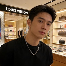 路易威登 LV项链🇷🇼原单货🇷🇼专柜新款开模复古潮流时尚必备 男女均可佩戴 情侣款同款 摇滚朋克泰银风格 路易威登 LV项链🇷🇼原单货🇷🇼专柜新款开模复古潮流时尚必备 男女均可佩戴 情侣款同款 摇滚朋克泰银风格