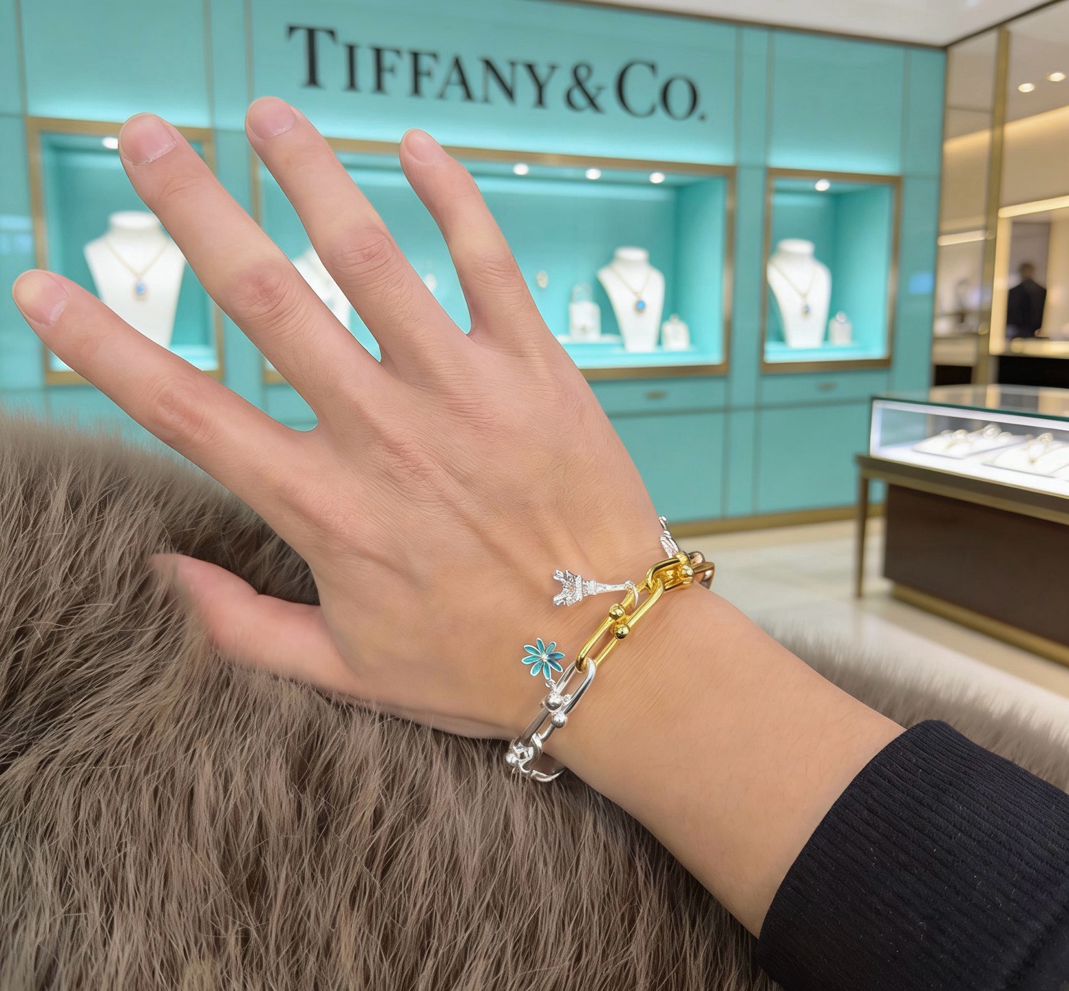 蒂芙尼手链🩵 TIFFNY&CO. 专柜精工银版本手链   明星同款 复古做旧风 原版复刻 纯手工打造 