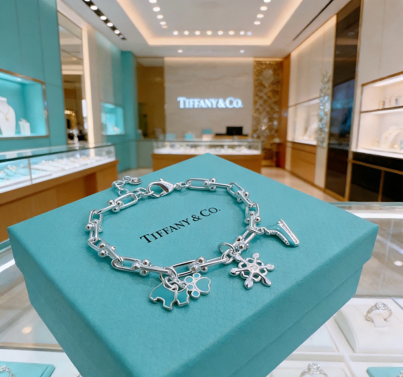 蒂芙尼手链🩵 TIFFNY&CO. 专柜精工银版本手链   明星同款 复古做旧风 原版复刻 纯手工打造 