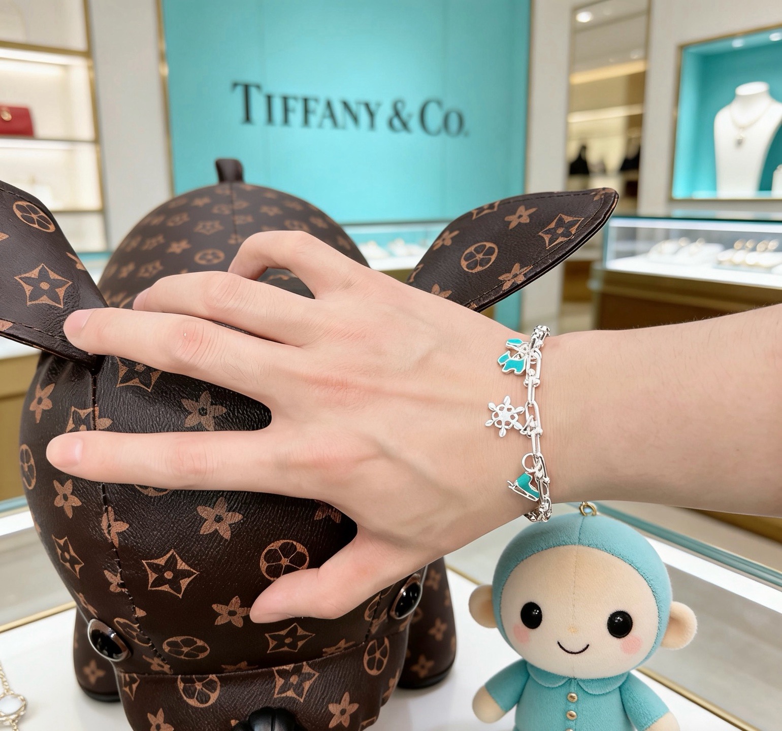 蒂芙尼手链🩵 TIFFNY&CO. 专柜精工银版本手链   明星同款 复古做旧风 原版复刻 纯手工打造 
