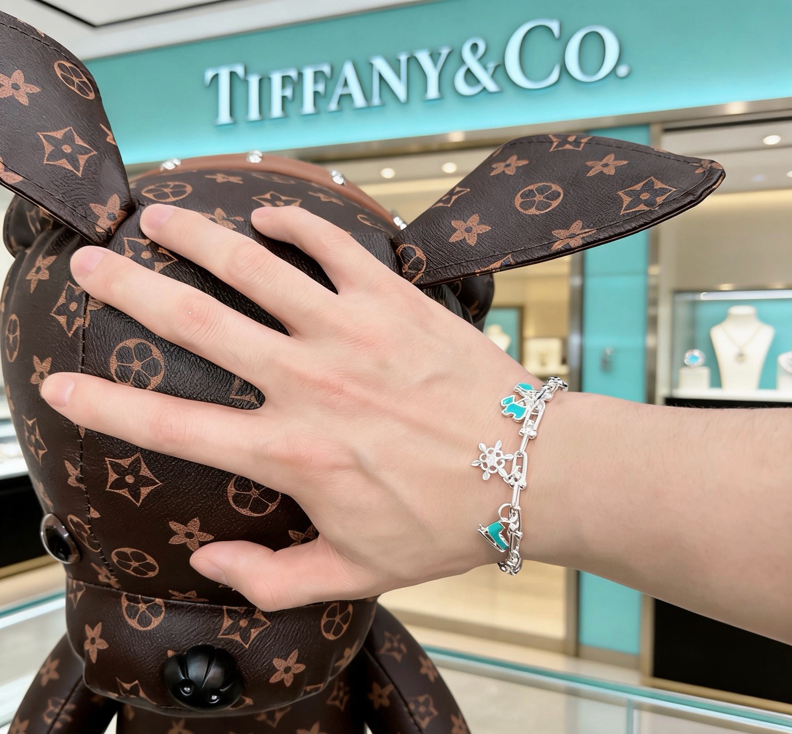 蒂芙尼手链🩵 TIFFNY&CO. 专柜精工银版本手链   明星同款 复古做旧风 原版复刻 纯手工打造 