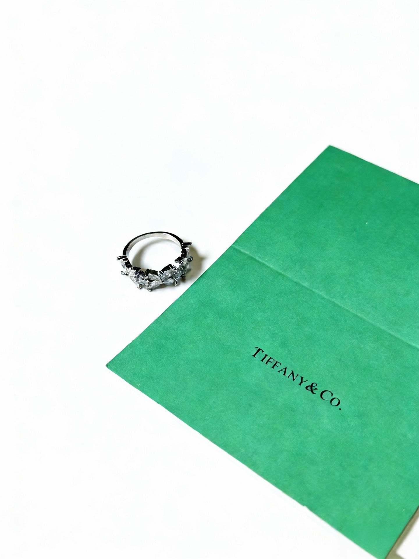 💘Tiffany 蒂芙尼戒指 ✨简约大气百搭 潮流单品 全新升级版 戒指码数（678）💓V金镀铂金层 原