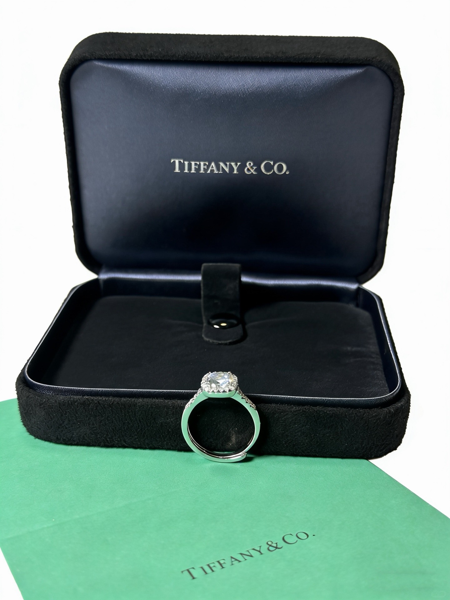 💘Tiffany 蒂芙尼戒指 ✨简约大气百搭 潮流单品 全新升级版 戒指码数（678）💓V金镀铂金层 原