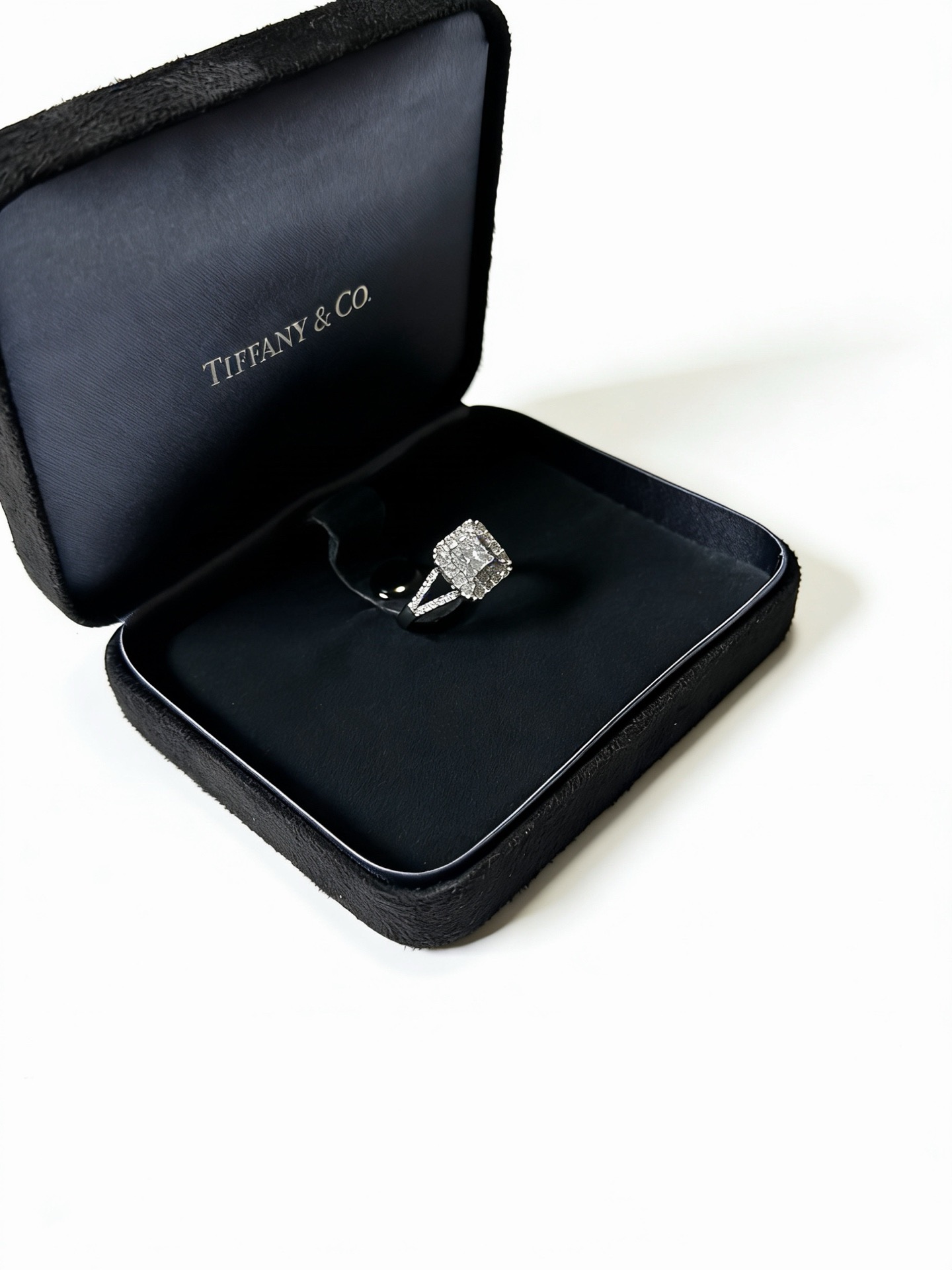 💘Tiffany 蒂芙尼戒指 ✨简约大气百搭 潮流单品 全新升级版 戒指码数（678）💓V金镀铂金层 原