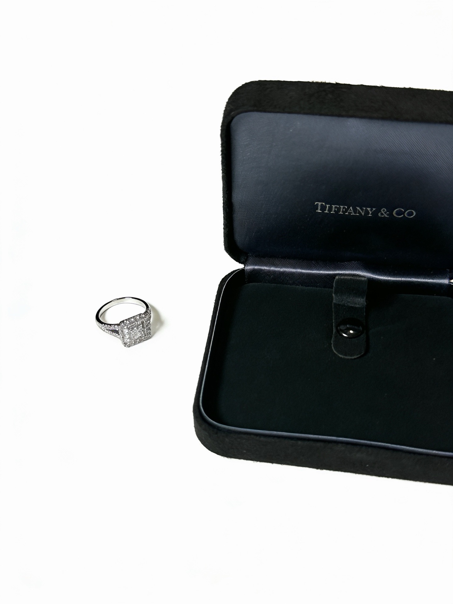💘Tiffany 蒂芙尼戒指 ✨简约大气百搭 潮流单品 全新升级版 戒指码数（678）💓V金镀铂金层 原