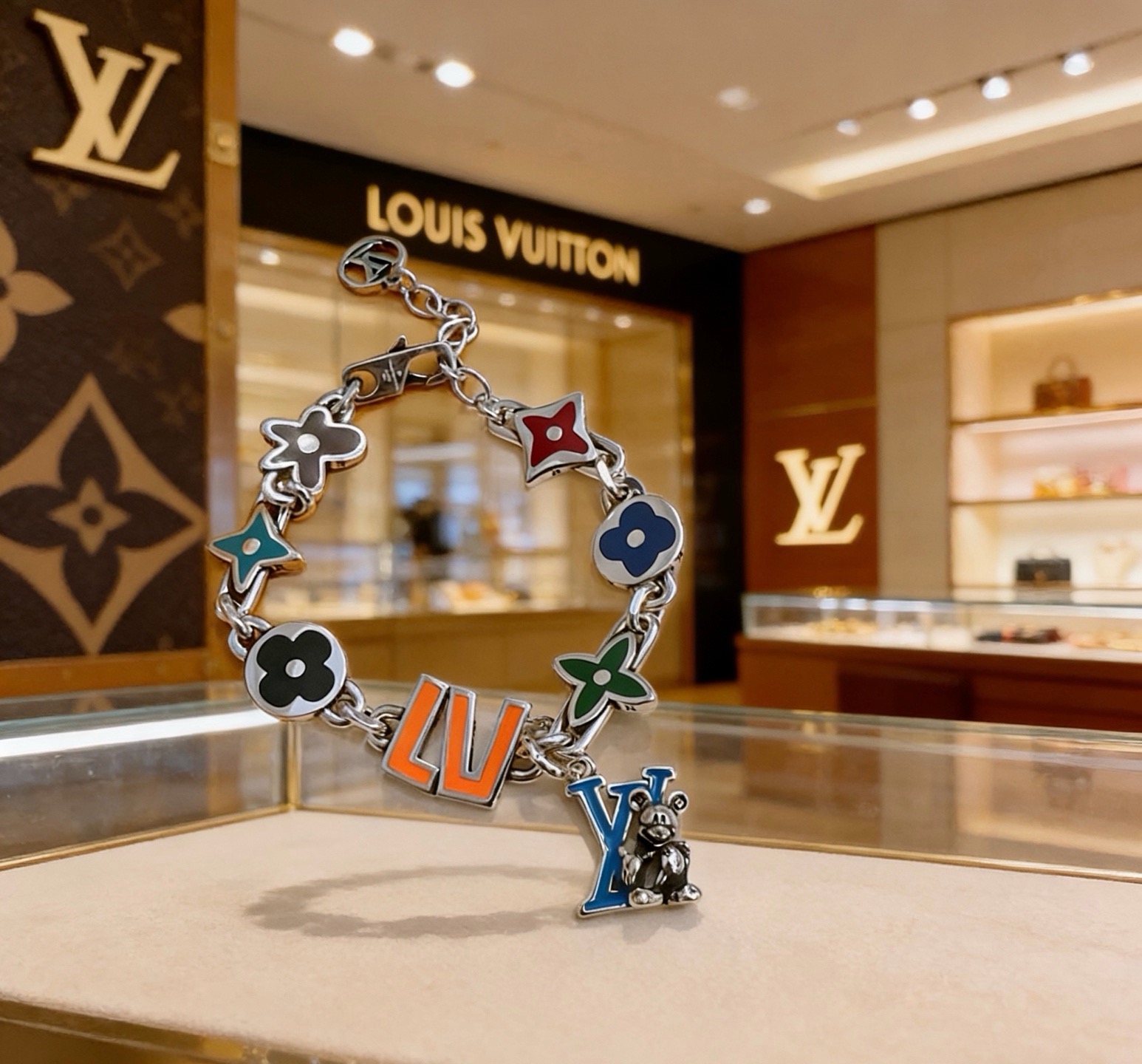 路易威登 Louis Vuitton 传世高定珠宝耳环项链戒指首饰 #FF5A5635 5