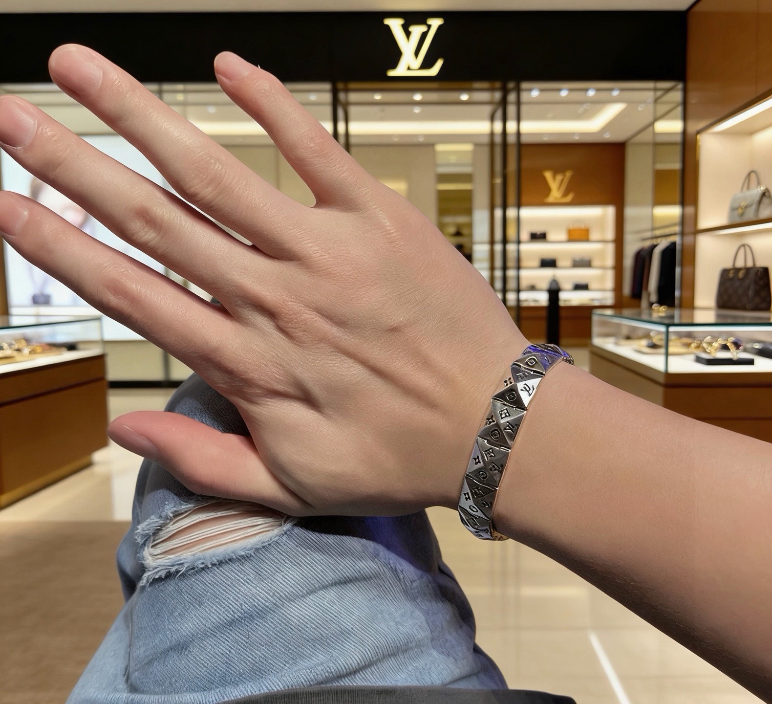路易威登 Louis Vuitton 传世高定珠宝耳环项链戒指首饰 #E562CAA1 6