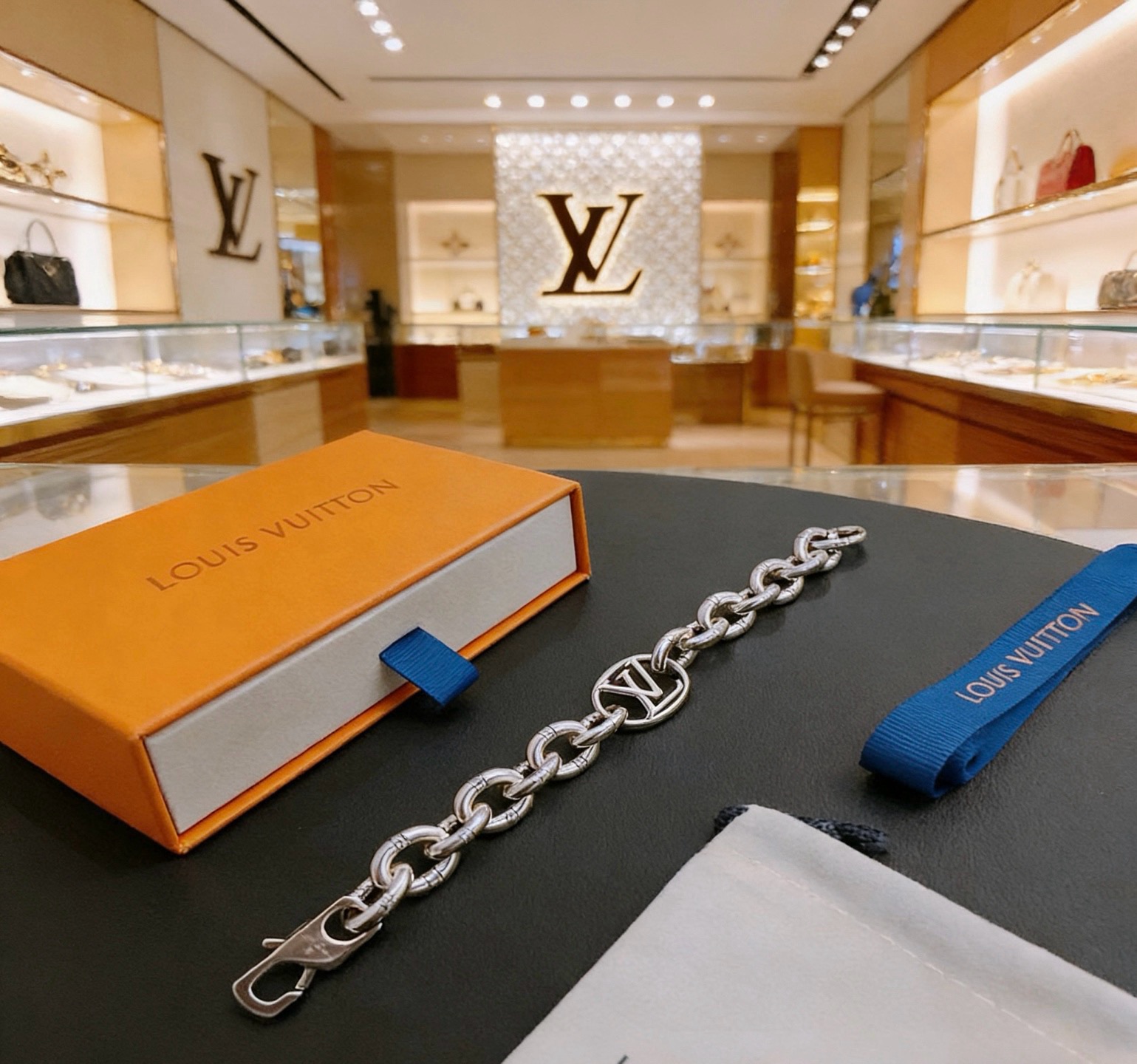 路易威登 Louis Vuitton 传世高定珠宝耳环项链戒指首饰 #A0663224 3