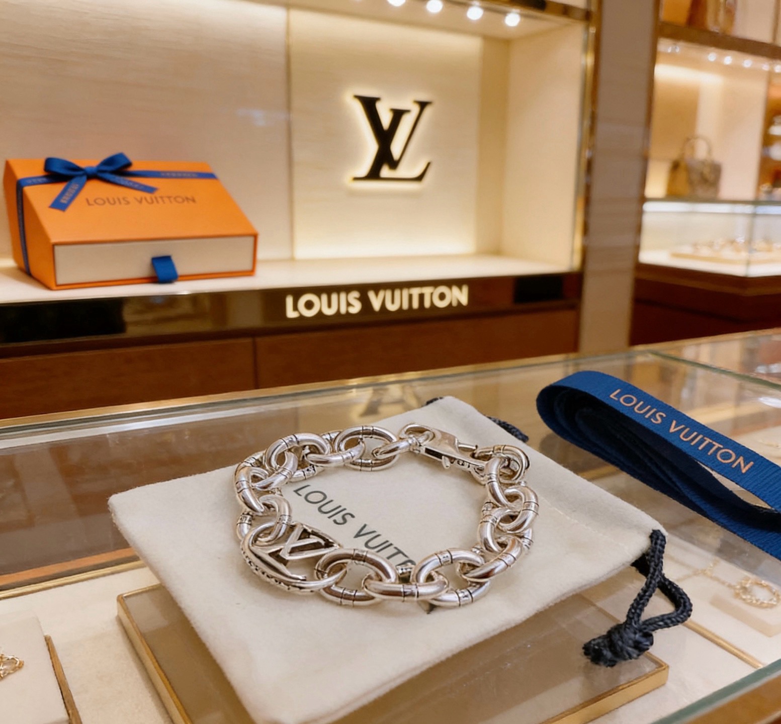 路易威登 Louis Vuitton 传世高定珠宝耳环项链戒指首饰 #A0663224 5