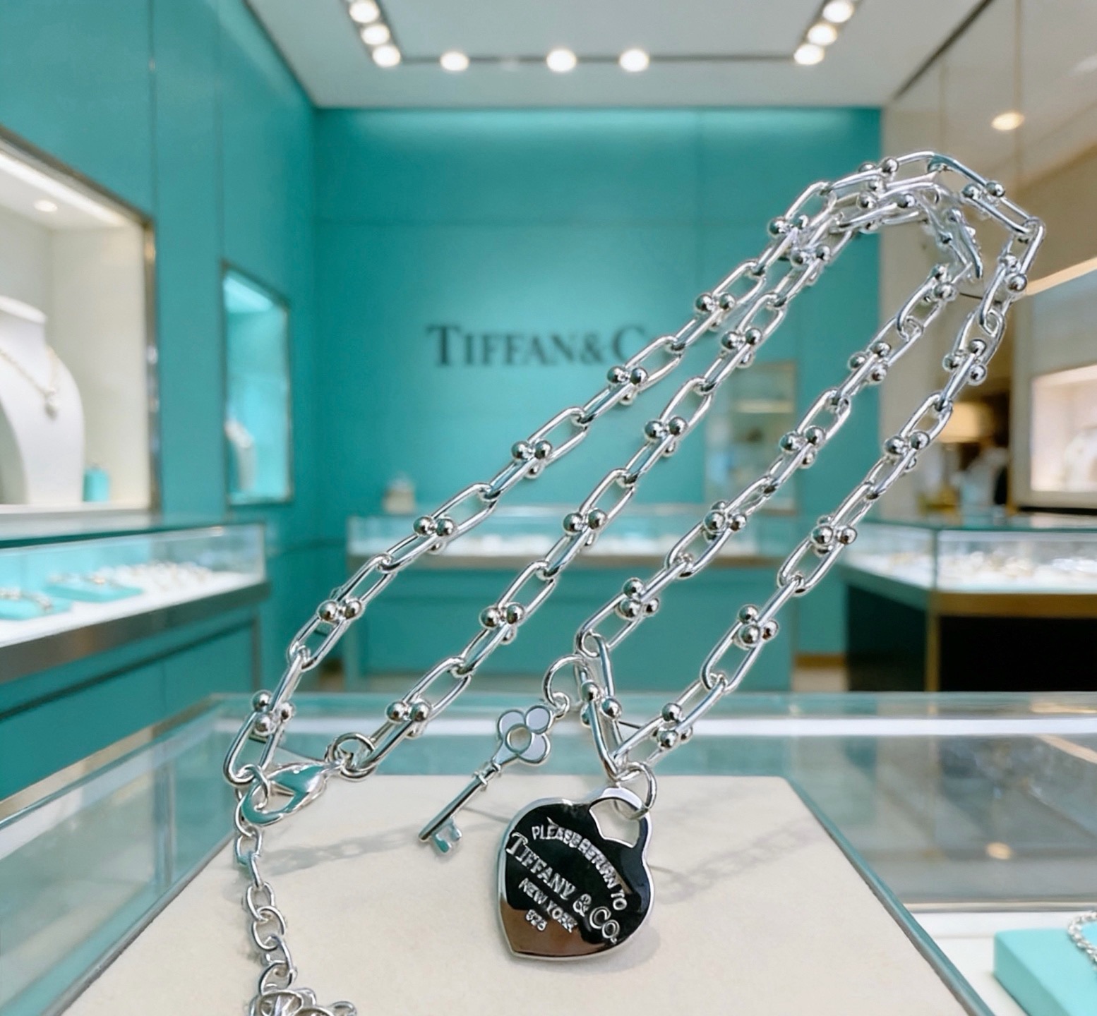蒂芙尼 Tiffany & Co 高定典藏名品高定成衣时装外套连衣裙衬衫T恤 #B68C20F8