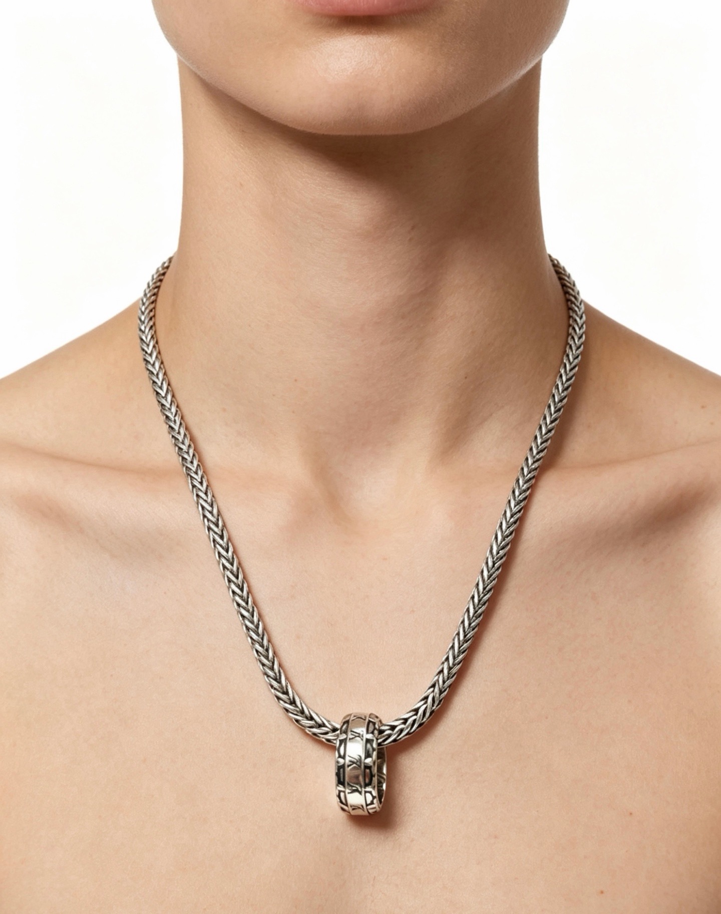 Louis Vuitton Haute Joaillerie Fine Jewelry Earrings Necklace Ring 8