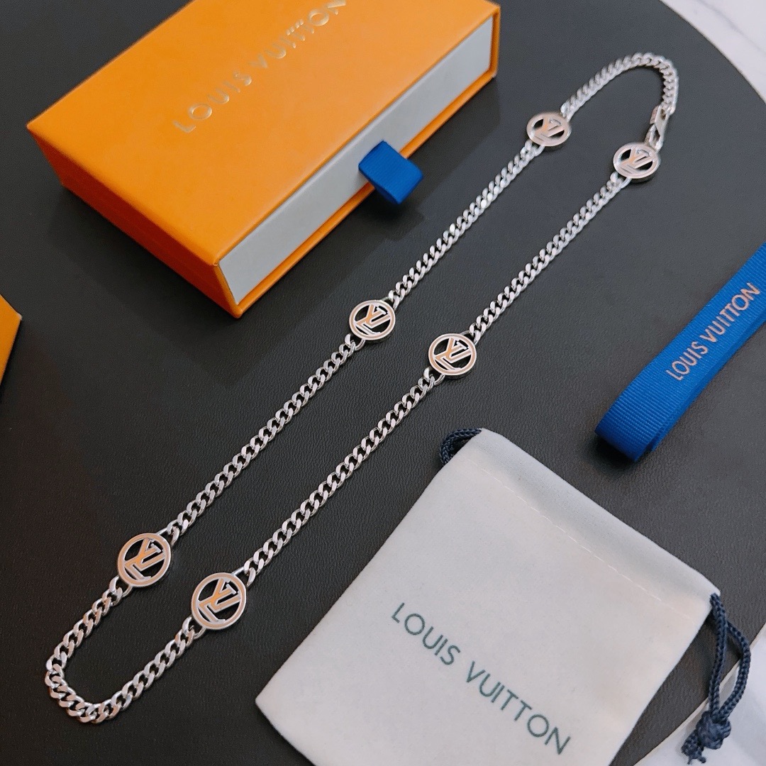Louis Vuitton Haute Joaillerie Fine Jewelry Earrings Necklace Ring Ref 8