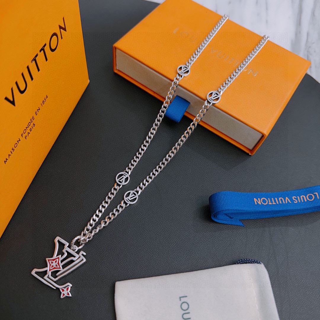 Louis Vuitton Haute Joaillerie Fine Jewelry Earrings Necklace Ring 5