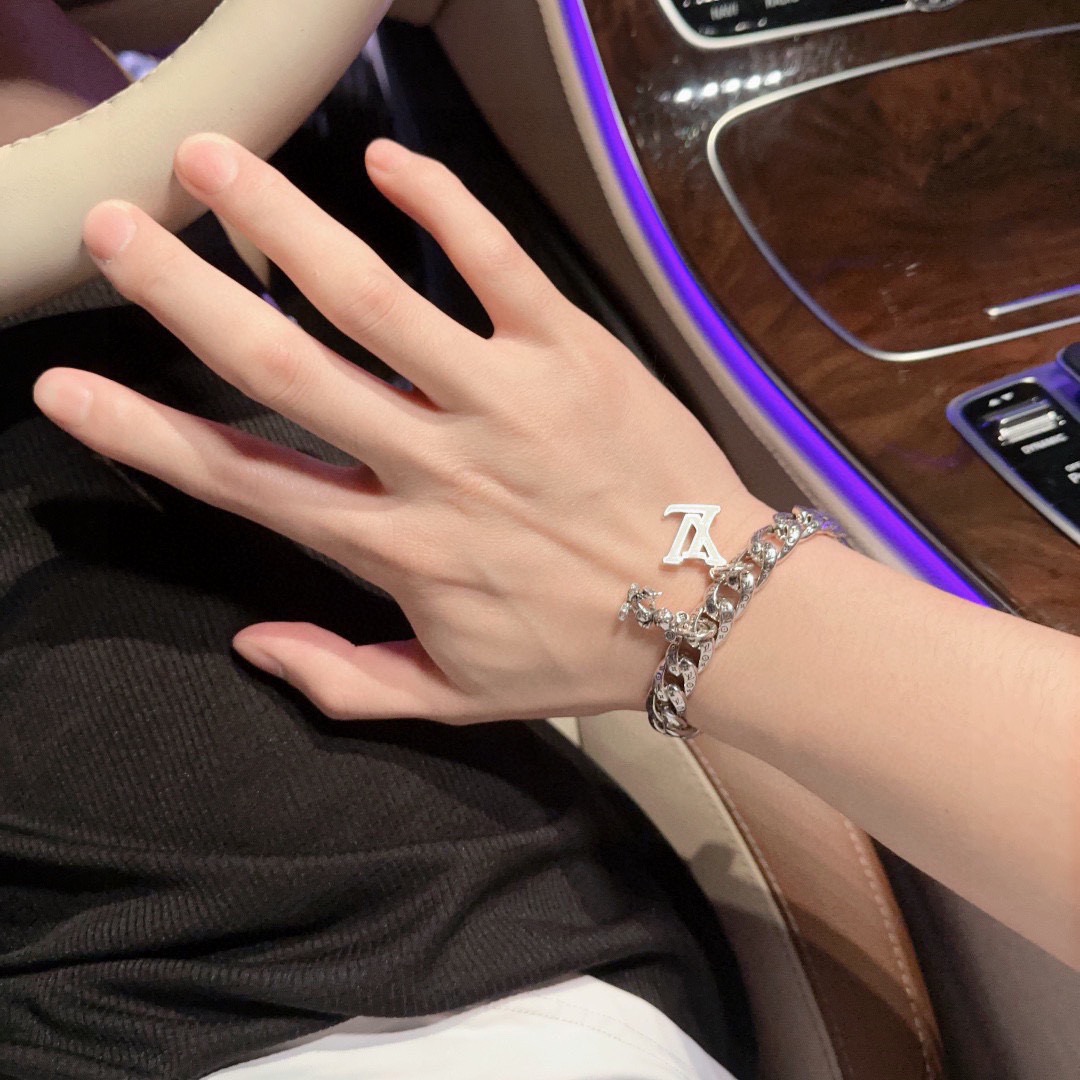 路易威登 Louis Vuitton 传世高定珠宝耳环项链戒指首饰 #F6A96B4F 7