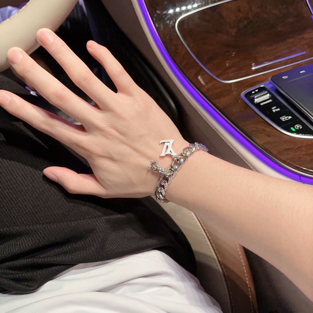 路易威登 Louis Vuitton 传世高定珠宝耳环项链戒指首饰 #F6A96B4F 9