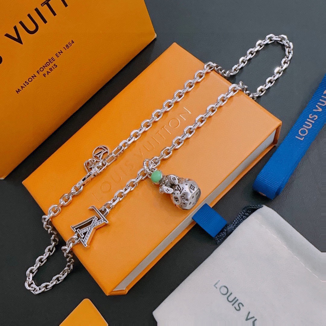Louis Vuitton Haute Joaillerie Fine Jewelry Earrings Necklace Ring 5