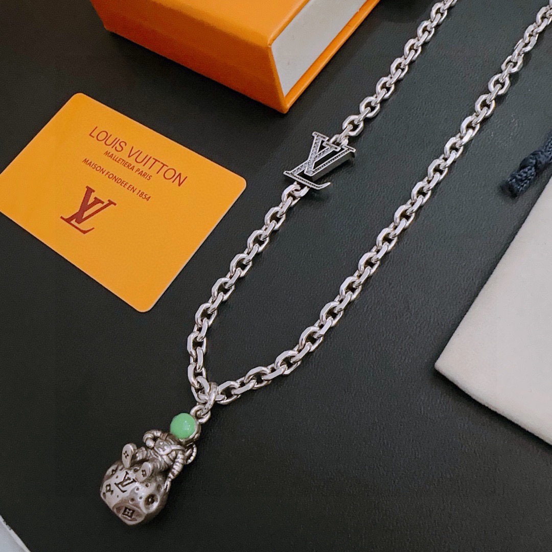 Louis Vuitton Haute Joaillerie Fine Jewelry Earrings Necklace Ring 6