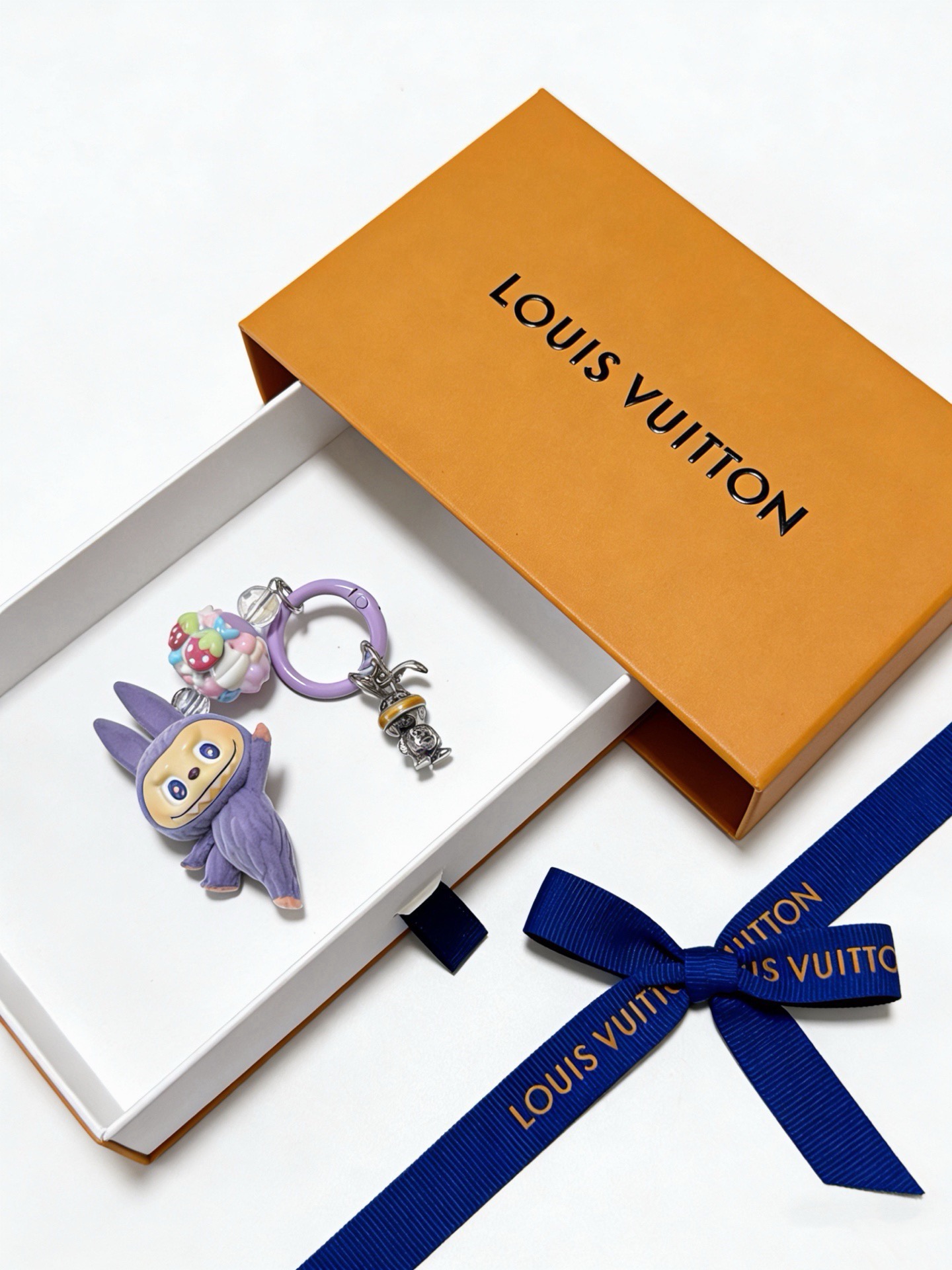 路易威登 Louis Vuitton 高级成衣风衣外套及大衣服装 #D53BF37E 2