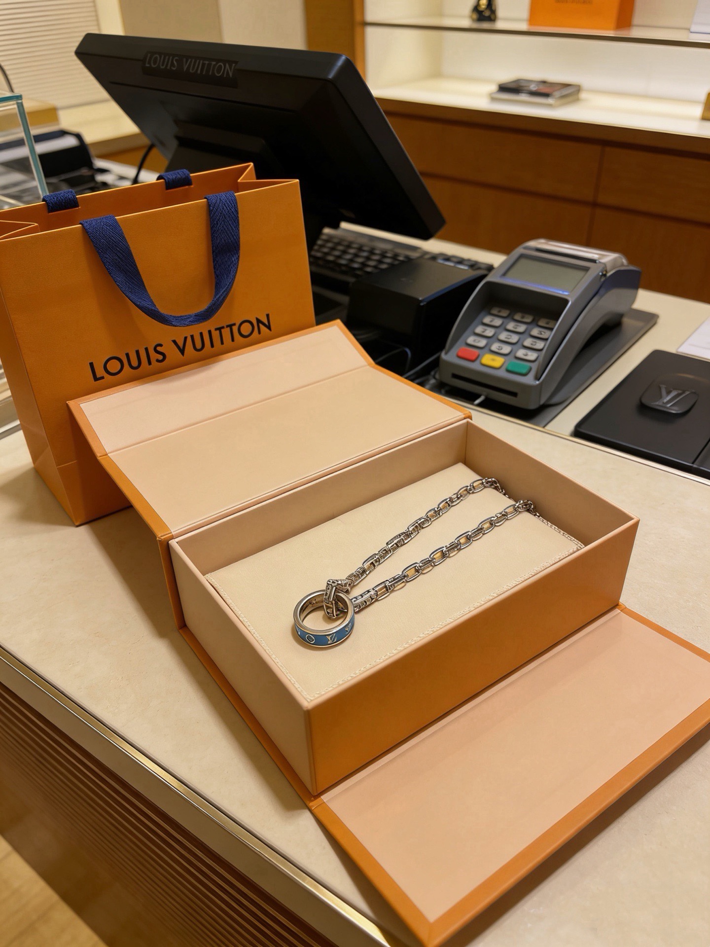 路易威登 Louis Vuitton 传世高定珠宝耳环项链戒指首饰 #56984F65 3