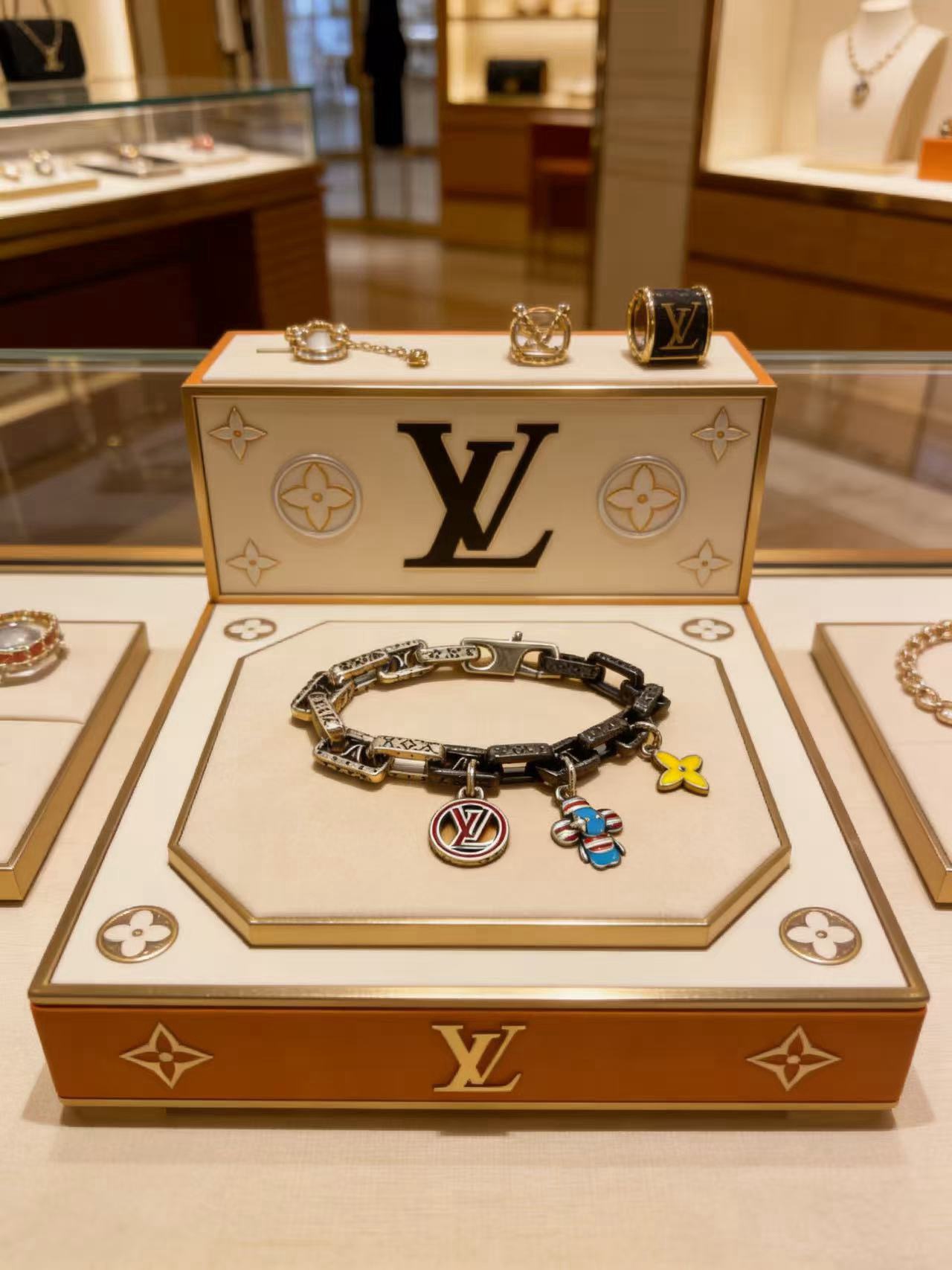路易威登 Louis Vuitton 传世高定珠宝耳环项链戒指首饰 #AE005556 6