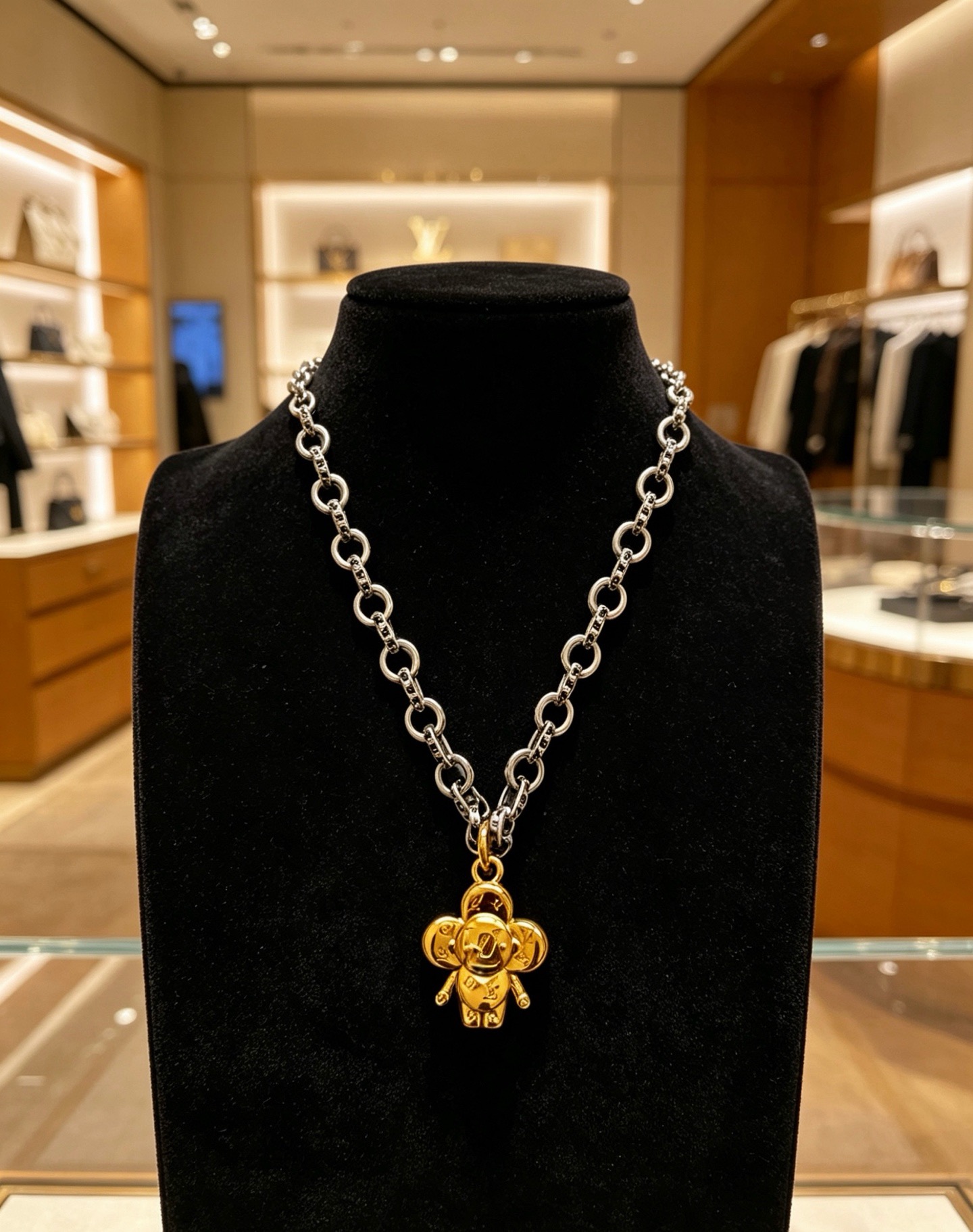 Louis Vuitton Haute Joaillerie Fine Jewelry Earrings Necklace Ring Ref 8