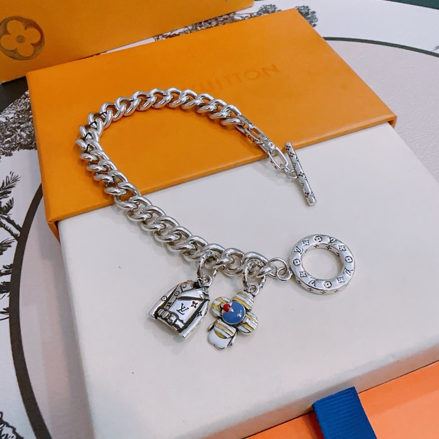 路易威登 Louis Vuitton 传世高定珠宝耳环项链戒指首饰 #E7164F32 3