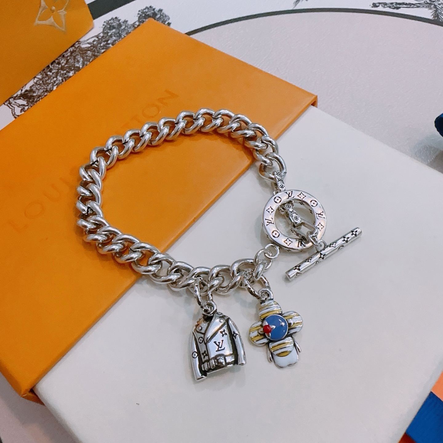 路易威登 Louis Vuitton 传世高定珠宝耳环项链戒指首饰 #E7164F32 6