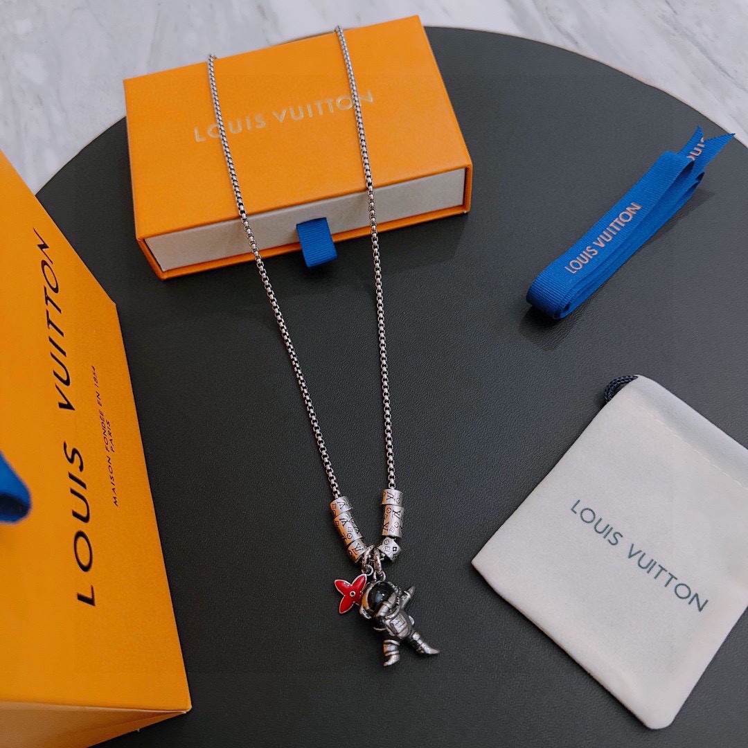 Louis Vuitton Haute Joaillerie Fine Jewelry Earrings Necklace Ring 6