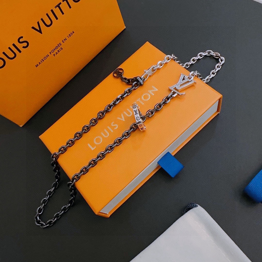 Louis Vuitton Haute Joaillerie Fine Jewelry Earrings Necklace Ring 5