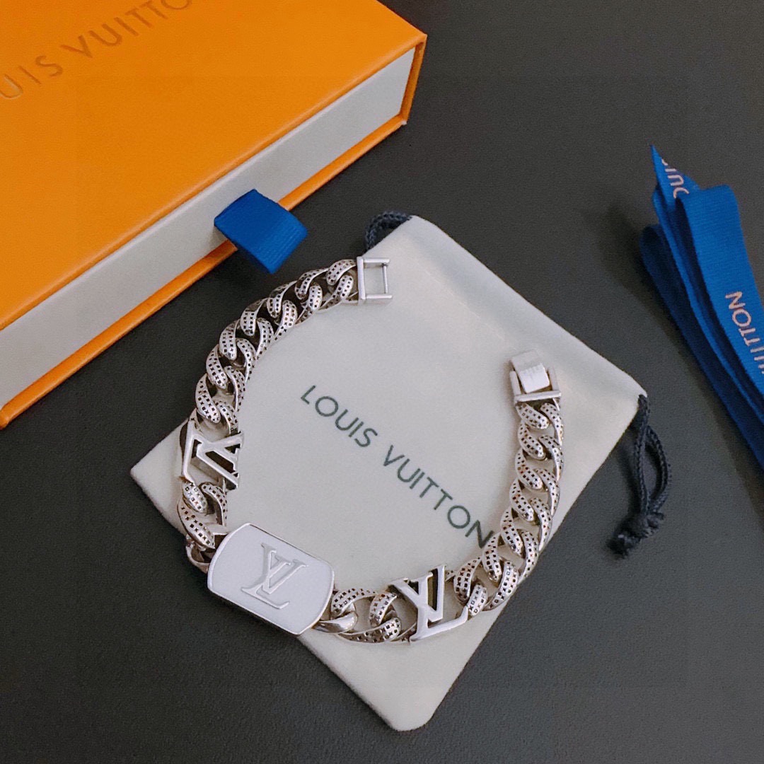 路易威登 Louis Vuitton 传世高定珠宝耳环项链戒指首饰 #699C607E 6