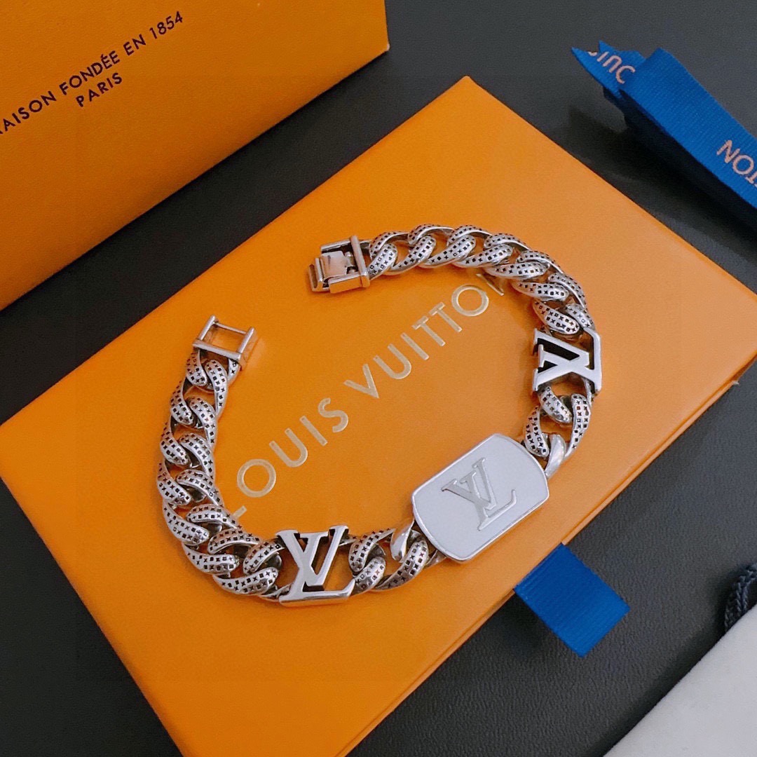 路易威登 Louis Vuitton 传世高定珠宝耳环项链戒指首饰 #699C607E 3