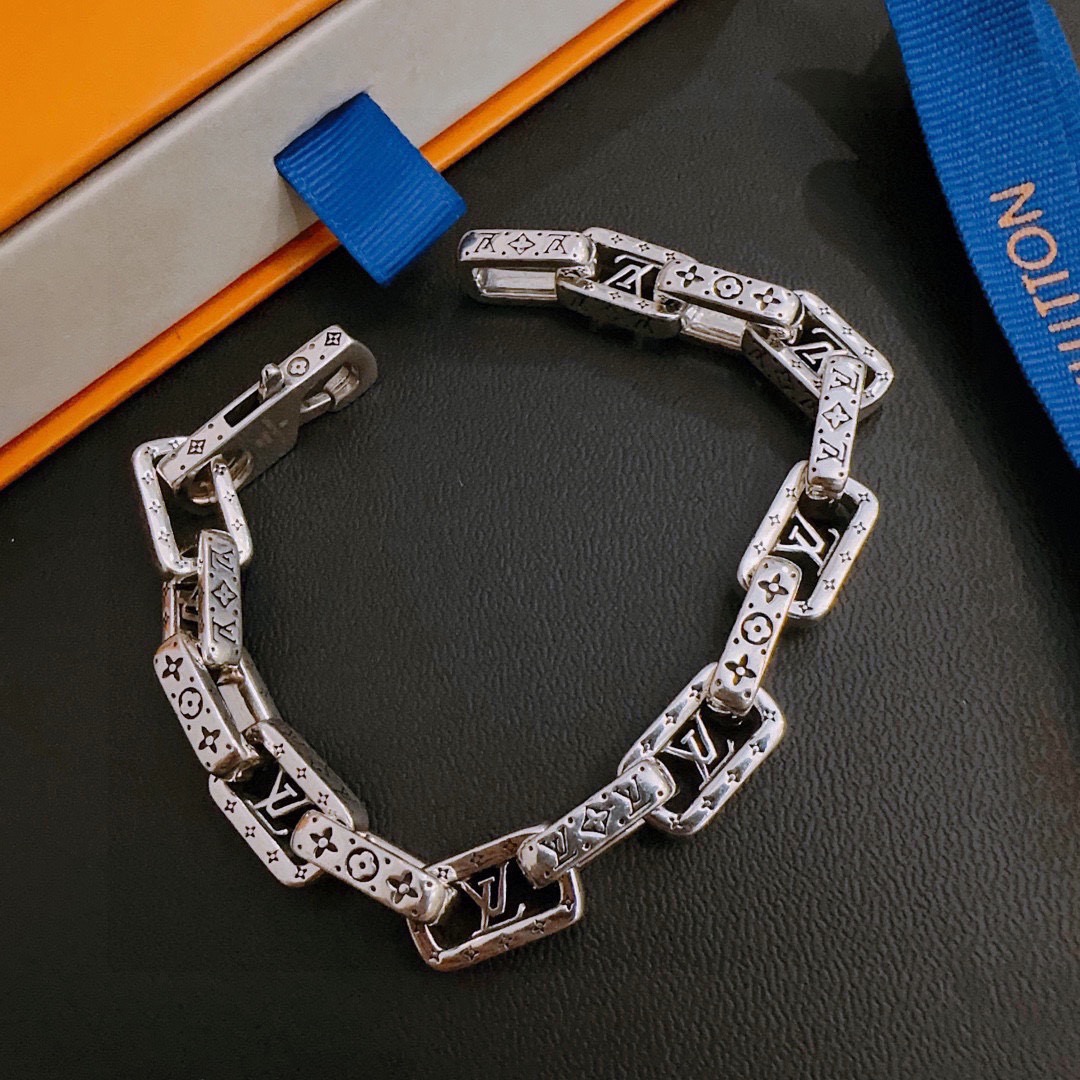 路易威登 Louis Vuitton 传世高定珠宝耳环项链戒指首饰 #81193179 5