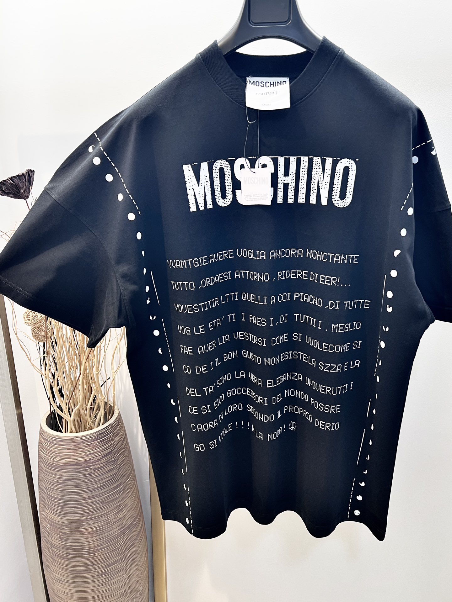 Sizes/m/l/xl黑白两色OS宽松版男女同款Moschino/莫斯奇诺秋冬秀场版印花半袖T恤/重磅