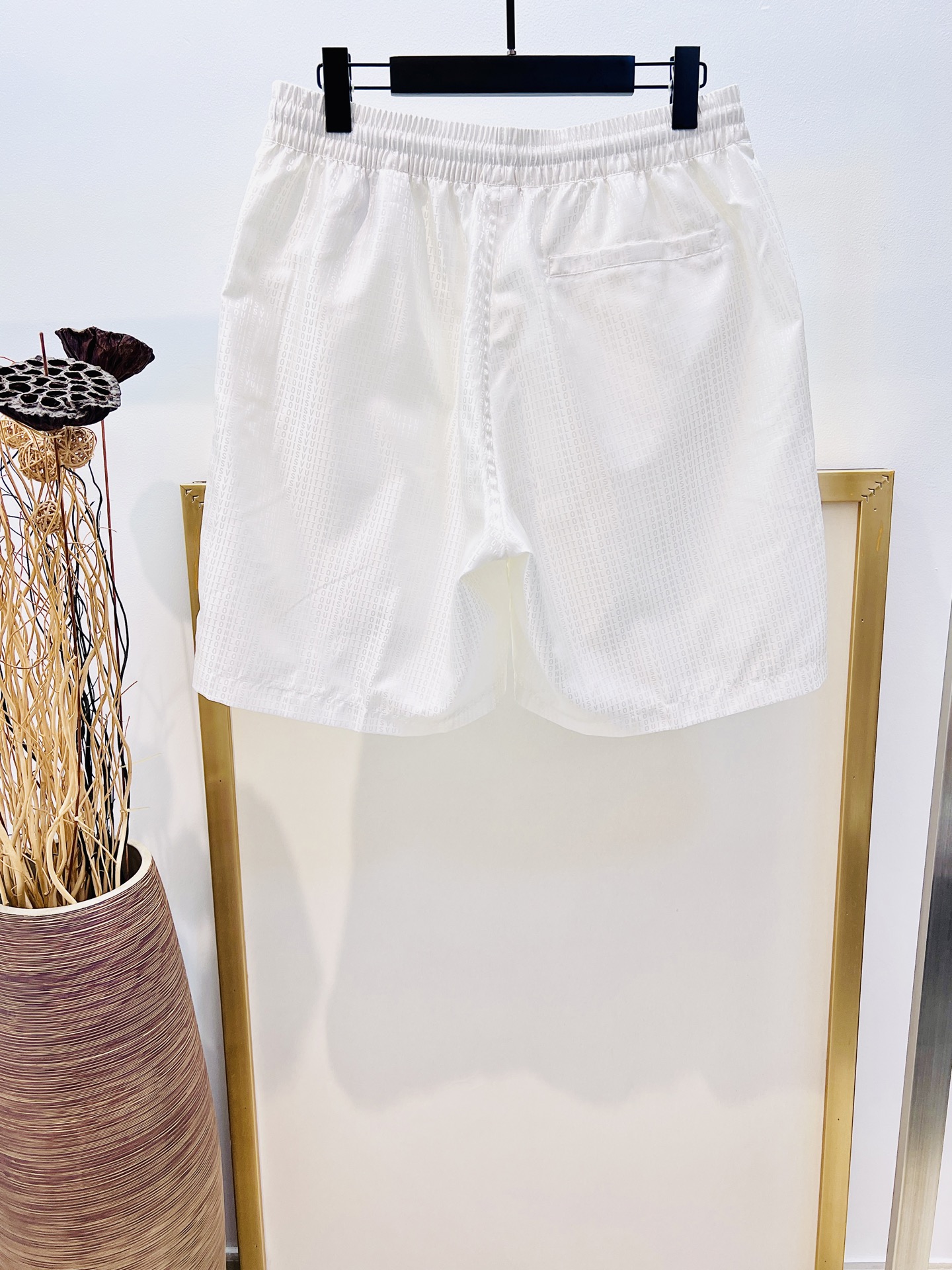 Louis Vuitton Men's White Jacquard Silk Swim Trunks Shorts - Relaxed Fit 4 i1746380665197 5246 0 3