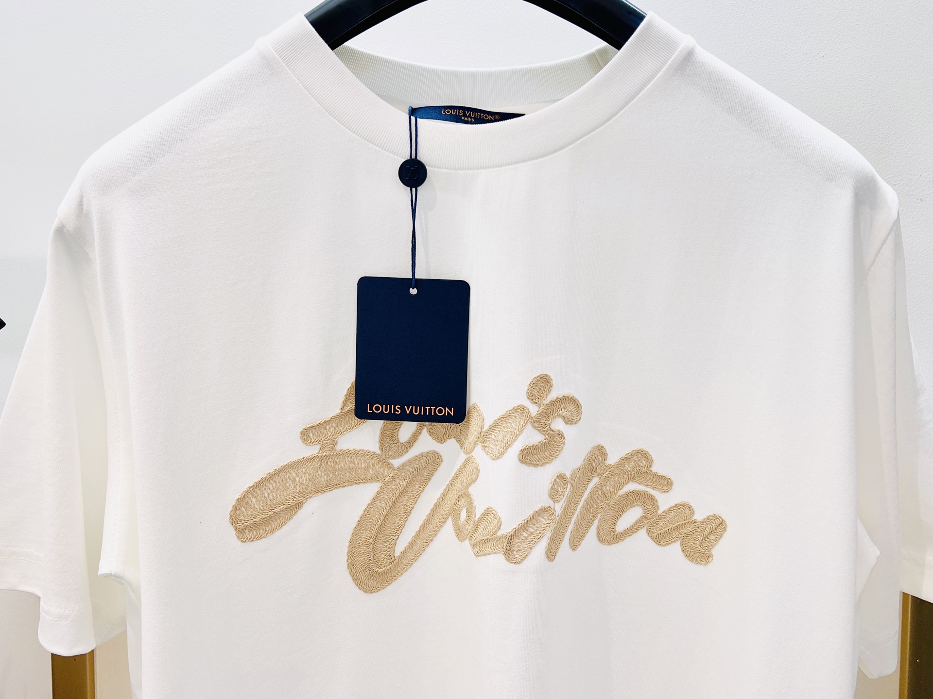 Louis Vuitton White Crew Neck T-Shirt with Embroidered Logo for Women 4 i1746465979377 4384 0 2